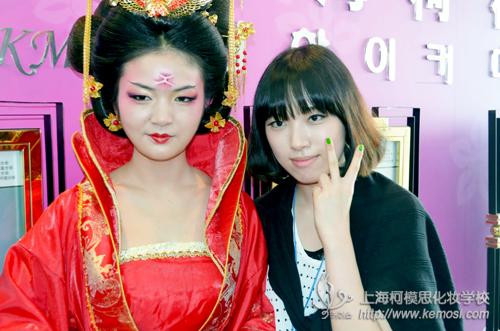 柯模思化妝學校為韓國學子培訓傳統“唐妝”,綻放中韓友誼
